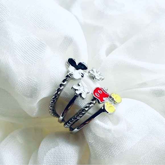 NWOT Mickey Mouse Adjustable Ring - Perfect Gift for Women, Girls, or Boys - Picture 3 of 13